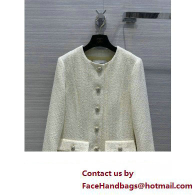 CHANEL WHITE TWEED JACKET WITH TWO POCKETS 2023