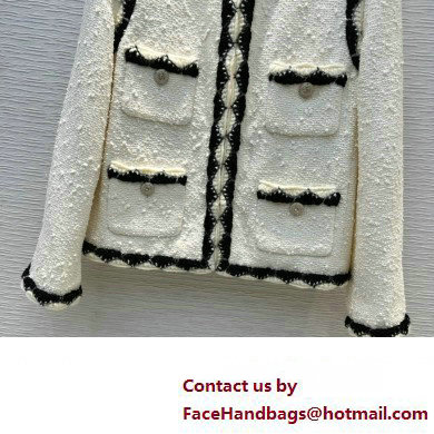 CHANEL white tweed jacket with black border 2023