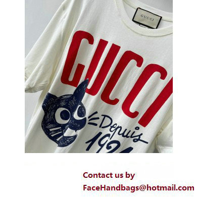 GUCCI white cotton t-shirt with cat printed 2023