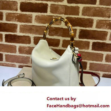 Gucci leather Diana medium shoulder bag 746124 White 2023