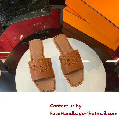 Hermes Gaelle sandal in calfskin tan 2023