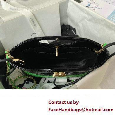 chanel mini 31 bag in patent leather AS4133 GREEN/BLACK 2023