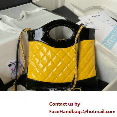 chanel mini 31 bag in patent leather AS4133 YELLOW/BLACK 2023