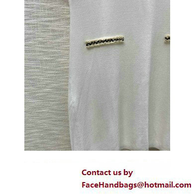 chanel white cotton dress with black collar 2023