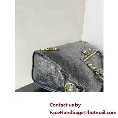 Balenciaga Classic City Large Handbag in Arena Lambskin Black/Gold