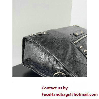 Balenciaga Classic City Large Handbag in Arena Lambskin Black/Silver