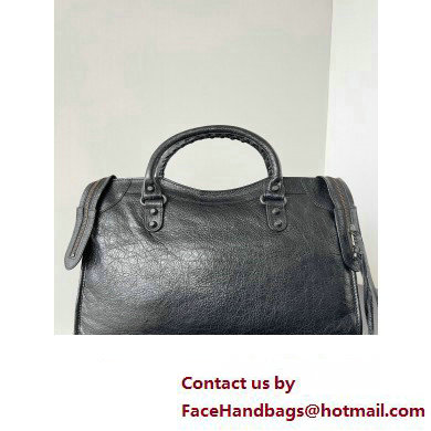 Balenciaga Classic City Large Handbag in Arena Lambskin Black