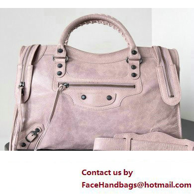 Balenciaga Classic City Large Handbag in Arena Lambskin Dusty Pink