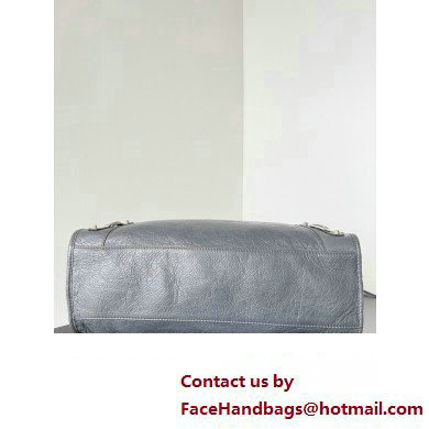 Balenciaga Classic City Large Handbag in Arena Lambskin Gray/Silver