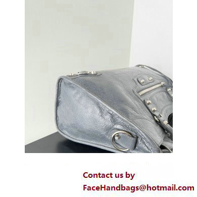 Balenciaga Classic City Large Handbag in Arena Lambskin Gray/Silver