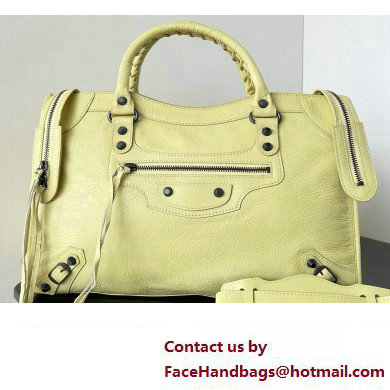 Balenciaga Classic City Large Handbag in Arena Lambskin Light Yellow