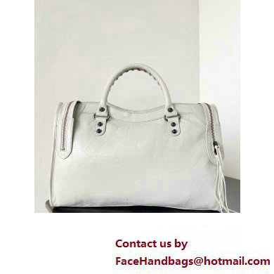 Balenciaga Classic City Large Handbag in Arena Lambskin White