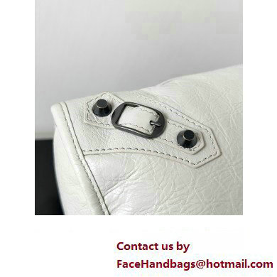 Balenciaga Classic City Large Handbag in Arena Lambskin White