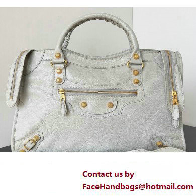 Balenciaga Classic City Large Handbag with Spiral Hardware in Arena Lambskin Pale Gray/Gold - Click Image to Close