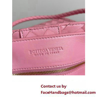 Bottega Veneta Large Andiamo Top Handle Bag in Intrecciato Leather 743575 ribbon 2023