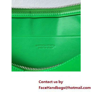 Bottega Veneta Large Cassette Pouch Intreccio leather wristlet Bag Green 2024