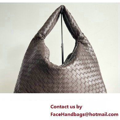 Bottega Veneta Large Hop Intrecciato leather shoulder bag Coffee 2023