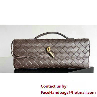 Bottega Veneta Long Clutch Andiamo With Handle Intrecciato leather bag FONDANT with metallic knot closure 2024