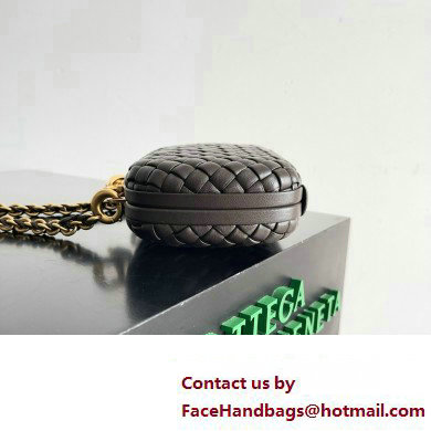 Bottega Veneta Minaudiere knot clutch Fondant 2024