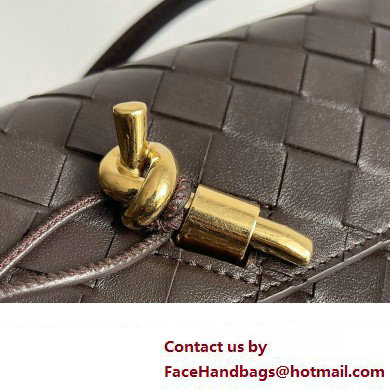 Bottega Veneta Mini Andiamo Cross-Body Intrecciato leather bag FONDANT with metallic knot closure 2024