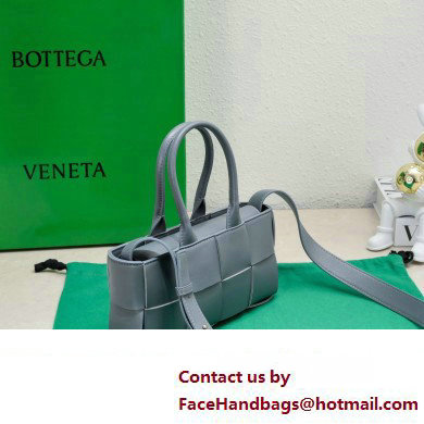 Bottega Veneta Mini East-West Arco Tote Intreccio leather bag with detachable strap AGATE GREY 2024