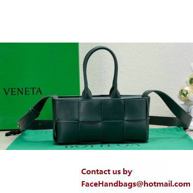 Bottega Veneta Mini East-West Arco Tote Intreccio leather bag with detachable strap EMERALD GREEN 2024