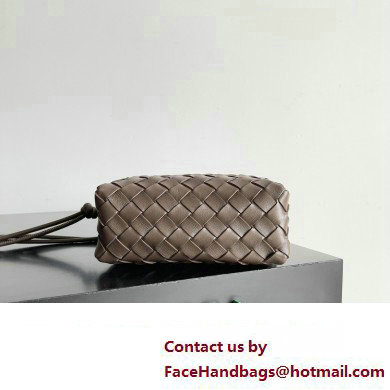 Bottega Veneta Mini Loop Camera Intrecciato leather cross-body Bag FONDANT 2024