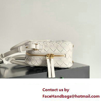 Bottega Veneta Small Getaway Intrecciato leather top handle bag with adjustable and detachable strap White 2024