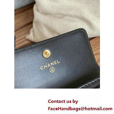 CHANEL 19 Flap Card Holder in lambskin AP1790 BLACK 2023