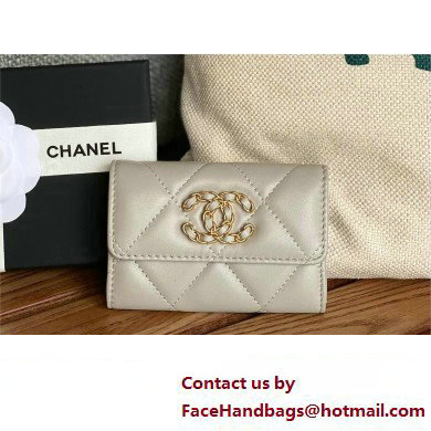 CHANEL 19 Flap Card Holder in lambskin AP1790 GRAY 2023 - Click Image to Close