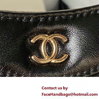 Chanel 31 nano Shopping Bag in Calfskin black 2024