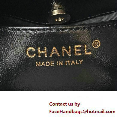 Chanel 31 nano Shopping Bag in Calfskin black 2024