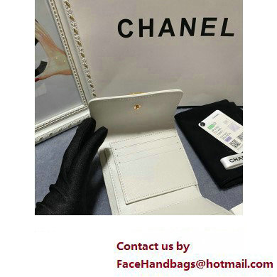 Chanel Boy Small Flap Wallet AP2090 in Lambskin White/Gold