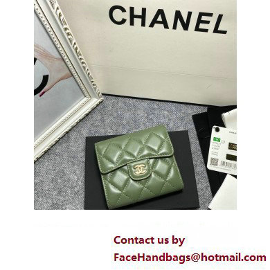 Chanel Classic Small Flap Wallet AP0231 in Lambskin Green/Gold