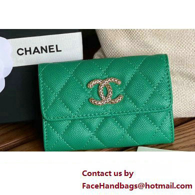 Chanel Gold-Tone Cutout CC Logo Flap Card Holder AP3187 in Grained Calfskin Green