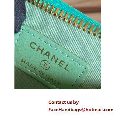 Chanel Gold-Tone Cutout CC Logo Zip Card Holder AP3185 in Grained Calfskin Green