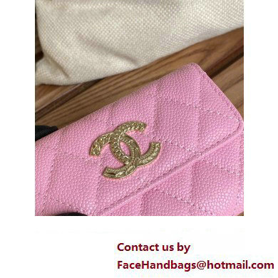 Chanel Gold-Tone Metal Logo Flap Card Holder AP3047 in Grained Calfskin Pink