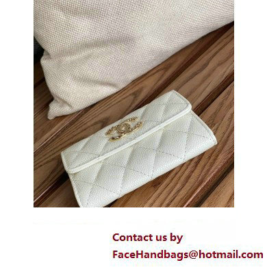 Chanel Gold-Tone Metal Logo Flap Card Holder AP3047 in Grained Calfskin White