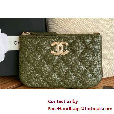 Chanel Gold-Tone Metal Logo Zip Card Holder AP3049 in Grained Calfskin Green