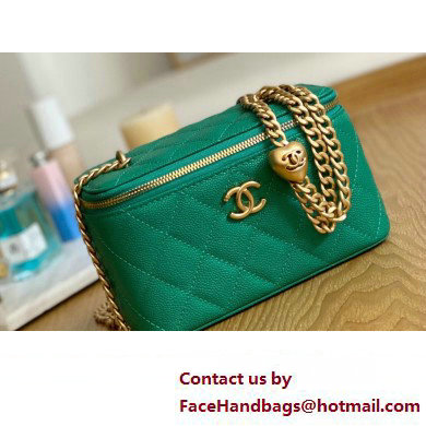 Chanel Small Sweet Heart Vanity Case Bag 81247 in Grained Calfskin Green