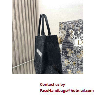 Dior Medium Book Tote Bag in Black D-Lace Butterfly Embroidery 2024