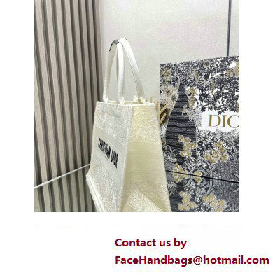 Dior Medium Book Tote Bag in White D-Lace Butterfly Embroidery 2024