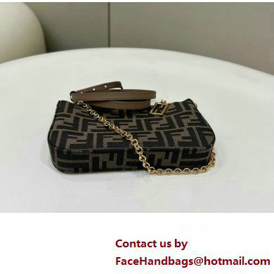 Fendi Baguette Pouch clutch with chain Bag in Brown jacquard FF fabric