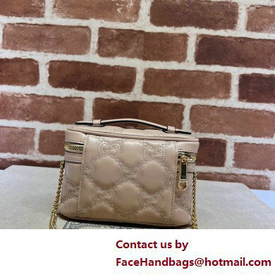 Gucci GG Matelasse top handle mini bag