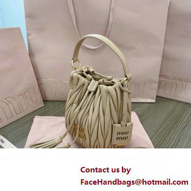 Miu Miu Matelasse nappa leather Bucket Bag 5BE085 Nude