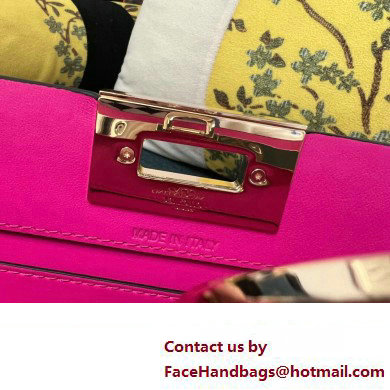 Valentino Rockstud Handbag In Calfskin Fuchsia 2024