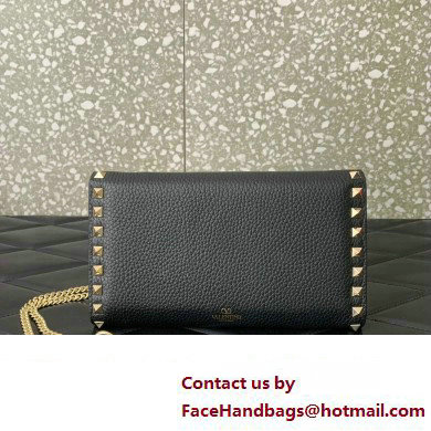 Valentino Rockstud Wallet With Chain in Grainy Calfskin Black 2024