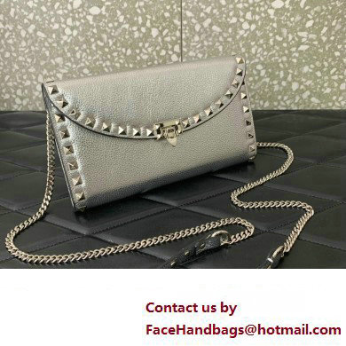 Valentino Rockstud Wallet With Chain in Grainy Calfskin Silver 2024