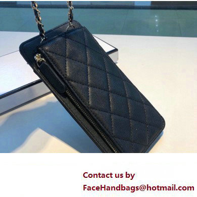 chanel black phone case in grained leather 2023