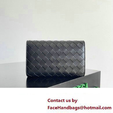 Bottega Veneta Andiamo Large Flap Wallet Black with metallic knot closure 2024 - Click Image to Close